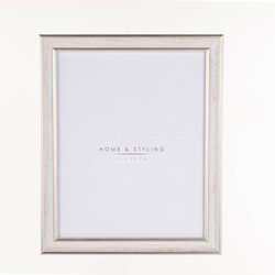 Képkeret, fehérre festett fa utánzat, 24 x 29 cm