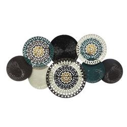 Fém falidísz, lyukacsos körök