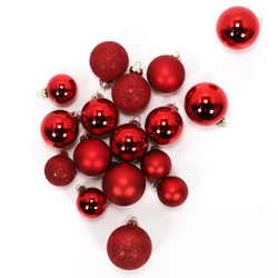 Üvegdíszek karácsonyfára különböző méretekben, piros, 34 db.