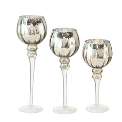 Üvegből készült gyertyatartók, magas poharak, pezsgő színben, 3 darab