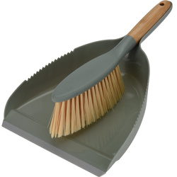 Bambusz seprű és porszívó