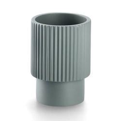 Csíkos, prizmás poliresin bögre, Ø 8 cm