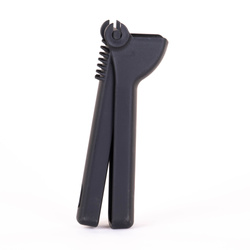 Fokhagymanyomó, fekete