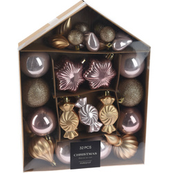 32 darab különböző formájú karácsonyi dísz.