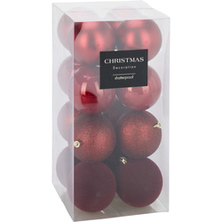 16 darab 8 cm átmérőjű karácsonyi dísz.