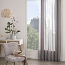 SAM gyűrűs függöny, 140 x 240 cm, finom mintával, szürke