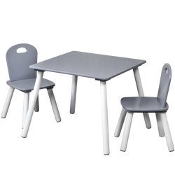 Gyerekasztal 2 székkel