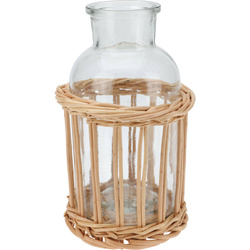 Dekoratív üveg kosárban.