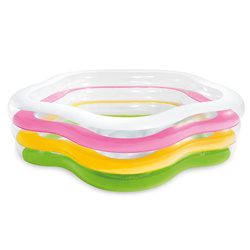 Virág alakú felfújható medence