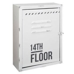 Kulcstartó szekrény, 30 x 23 cm