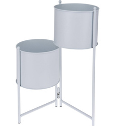 Fém virágtartó két cseréphez való védőburkolattal.