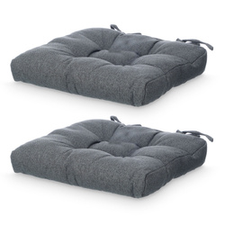 Székpárnák foltvarrással és zsinórral, 40 × 40 cm