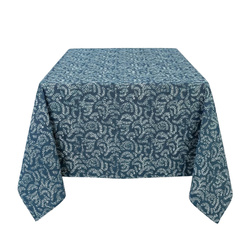 Asztalterítő téglalap alakú, 240 x 140 cm, növényi mintával.