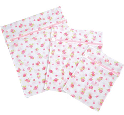 Mosogatószerek, 3 darabos hálószett, rózsás minta