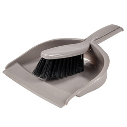 Seprű és lapát, puha sörték