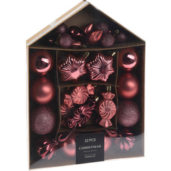 32 darab különböző formájú karácsonyi dísz.