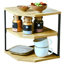 Sarkos konyhai polc három polccal, 26 x 28 cm