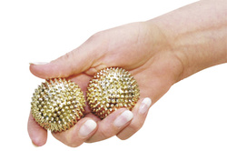 Masszázsgolyók, akupresszúra, 2 darab