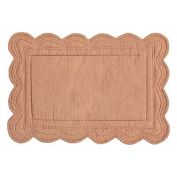 Virágmintás tányéralátét fodorral, 45 x 30 cm