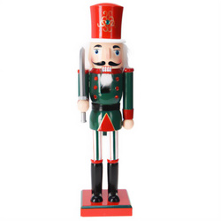 Diótörő, fenyőfából készült figura, 38 cm