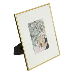 Arany keret ELISA fényképhez paszpartuval, 20 x 25 cm